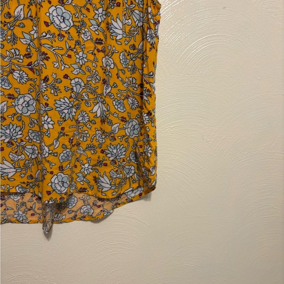Old Navy Yellow Floral Cap Sleeve Blouse - Picture 7 of 8